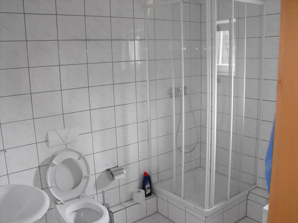 Ferienwohnungen In Moenchengladbach Szoba fotó